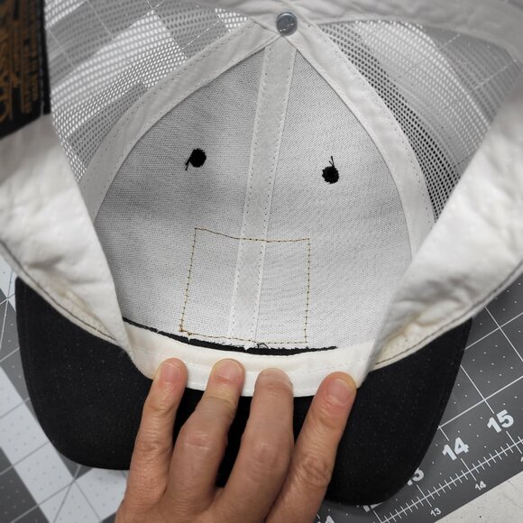 Custom Trucker Leather patch hat with stitched logo letter of your choice - Picture 6 of 9